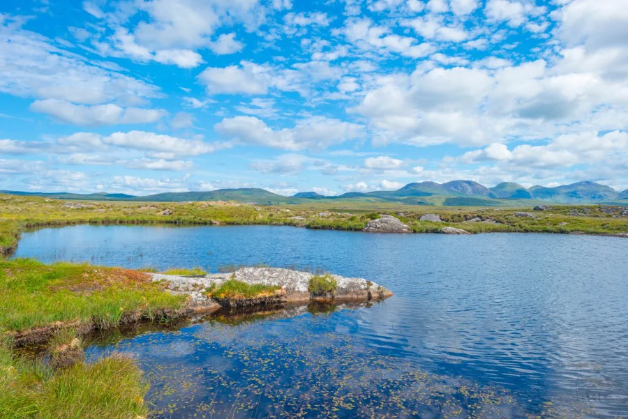 Pourquoi visiter les lacs du Connemara en Irlande ?